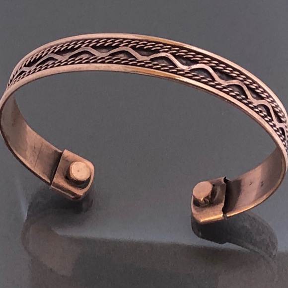 Pure Copper Wave Design Magnetic Bracelet Energy Cuff Bangle - Picture 1 of 2
